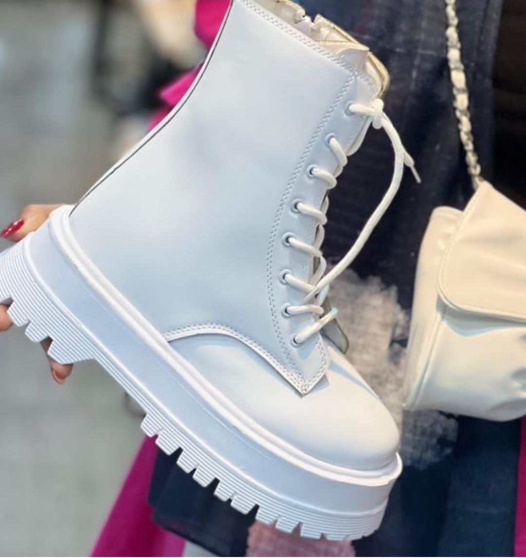 کفش روزمره زنانه بوت شیک زنانه خرید بوت زنانه بوت پاییزی زنانه کفش چرم با کیفیت بوت ارگونومیک زنانه کفش حفاظت از پا زنانه زیبا و راحت